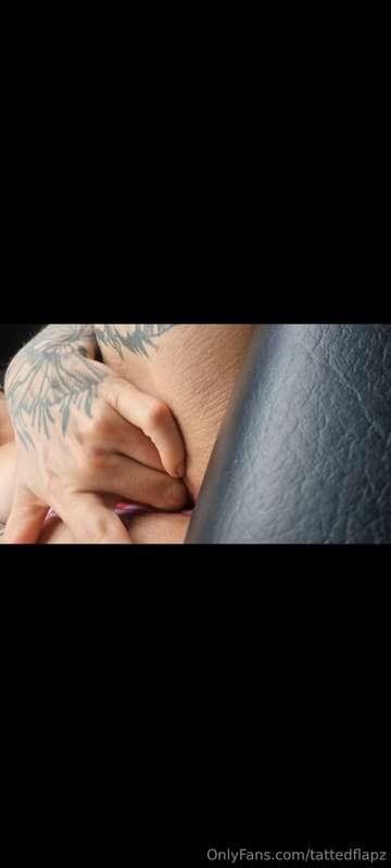 tattedflapz image #6