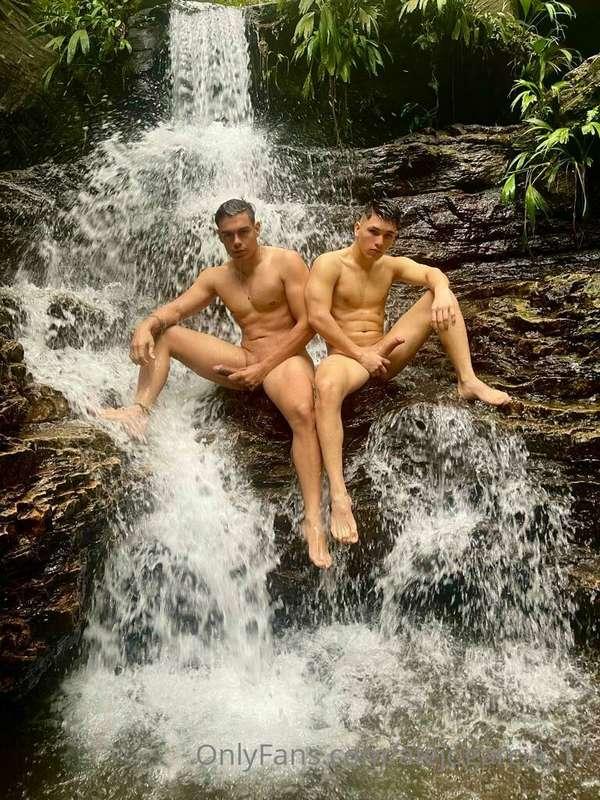 😈🍆🍆🍆🍆🍆😈 @yolbermartinez @brad2307