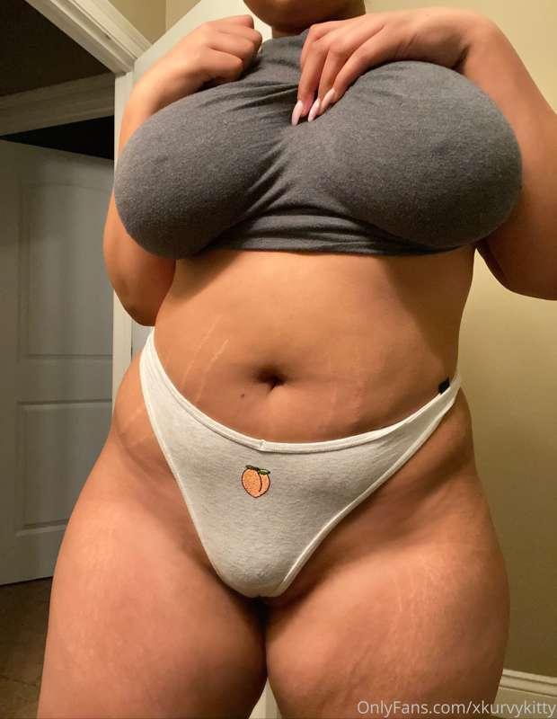 Are curvy cum lovin cuties your kinda thing? If so then you’..