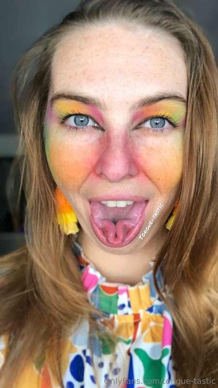 🌈 tongue