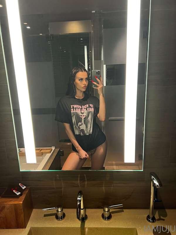 ***I MISS YOU BABES***🖤 What are you doing?👀😏 Are you thinki..