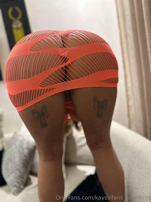 I’ve been bad, pls spank me 🍑