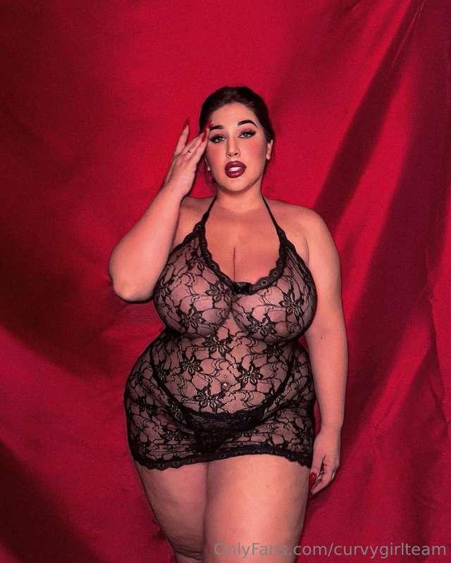 📸 @natalialozano to discover more 🔥