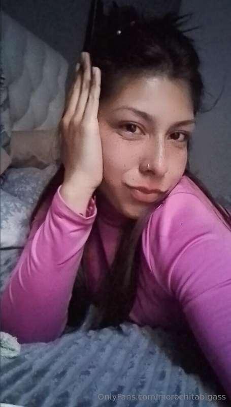 Hello, how is your day going? 🩷 Hola, como va su día?🩷