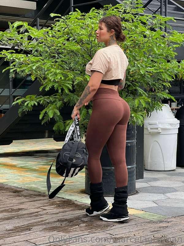 Do you like my big ass, babe? 🍑 @marcelaxo