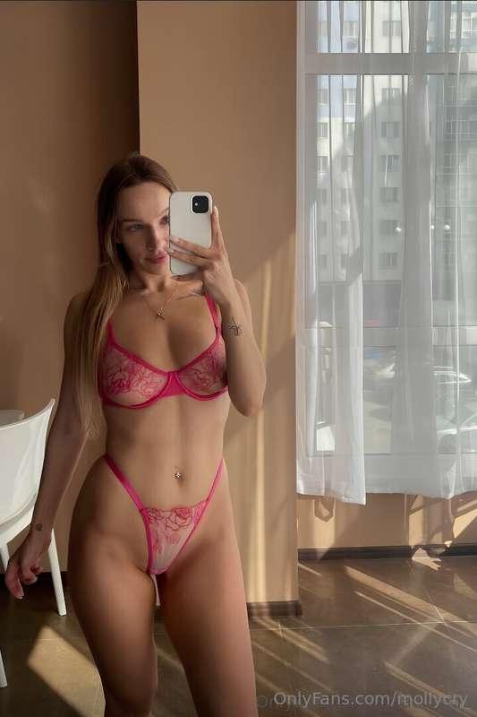 EXTREMELY HORNY @valenciavibe NEEDS YOU BAD TODAY 🥵🔥@valenci..