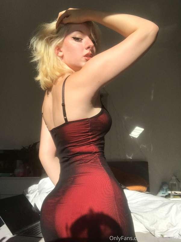 sunfl0werdoll image #8