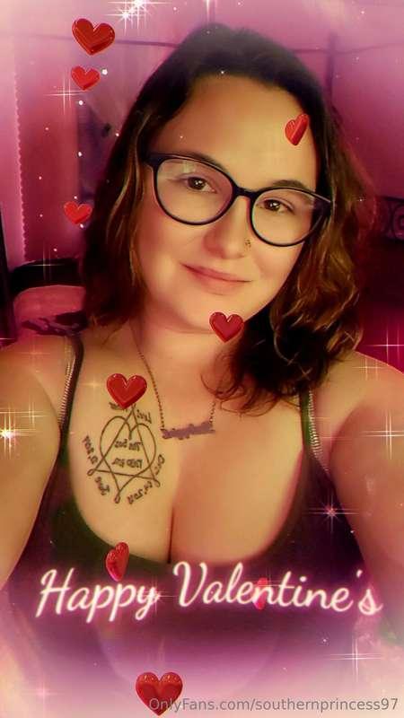 Happy valentines day baby. 💓 hope I can make your day. Cum a..