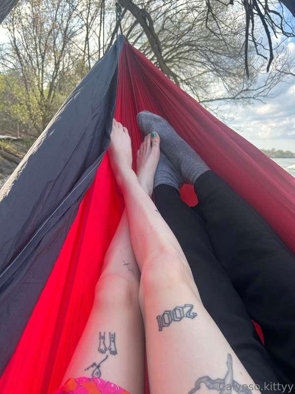 👣🦶🏻 @calypsokittyfree