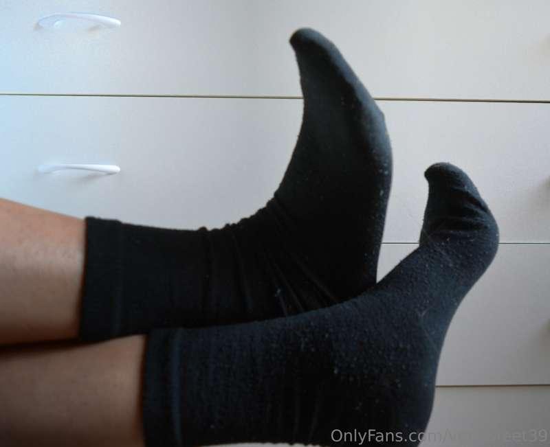 Do you wanna get them off? 😏🧦