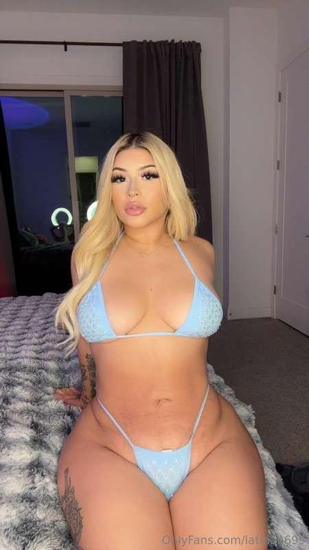 Hey babe wanna see me give a blowjob ? Tip $20 or more and s..