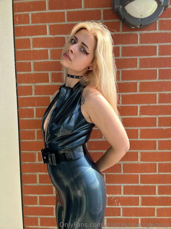 mistressmercyxoxvip image #7