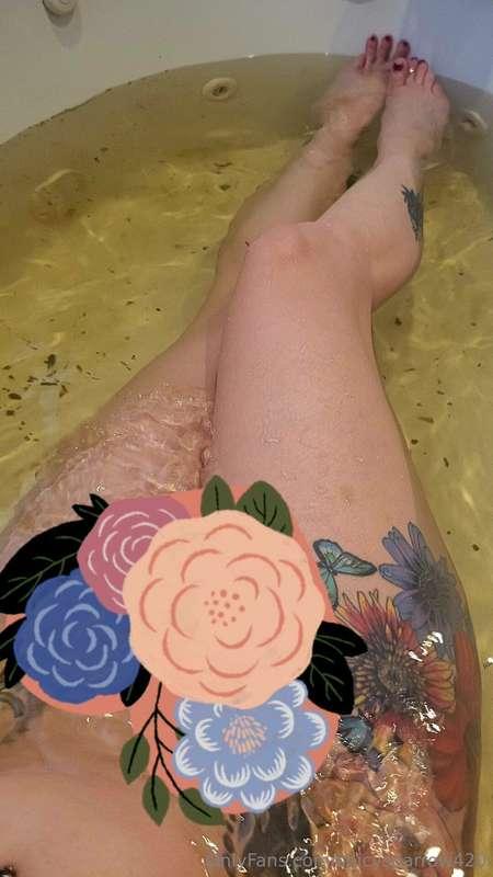 Bathtime was super fun today! ✨️