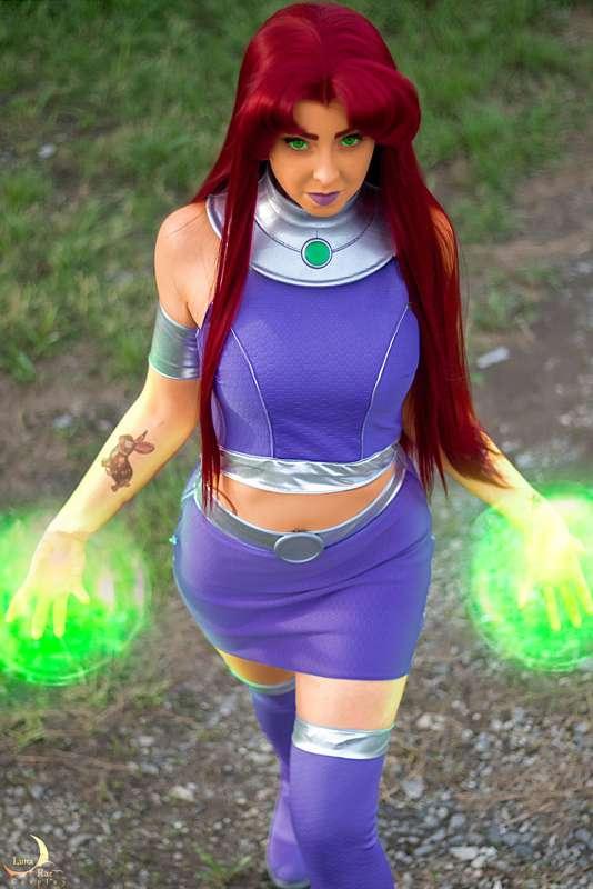 Starfire cosplay set going up later today! 