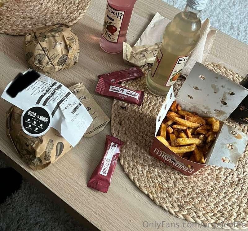 My meal and my belly after my meal 🤤