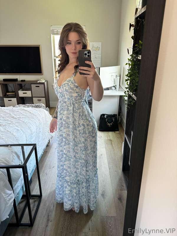i wore this on a nicer day last week, i never wear dresses l..