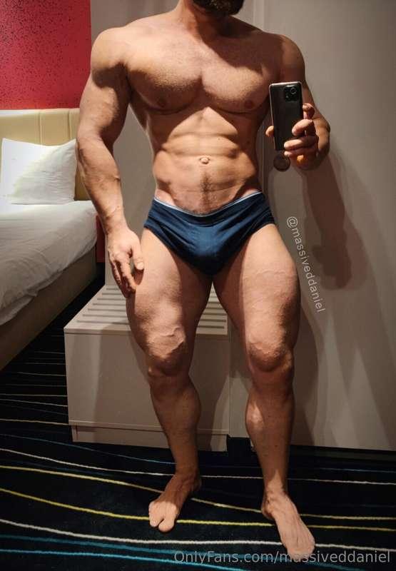 massiveddaniel image #0