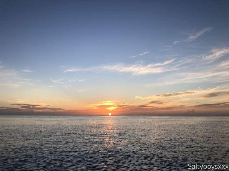 Gorgeous sunrise this morn. We are out here trollin for king..