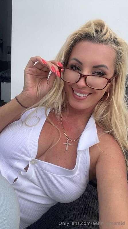 💥 FIRST 30 FREE 💥 Hot @oliviarodri 😍🔥 Looking for a real man..