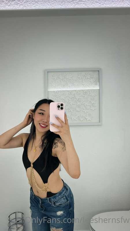POV: I ask you to fuck me in the bathroom 🥹👉🏻👈🏻