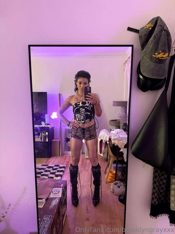 What they see at the bar ➡️ what you see when I come home