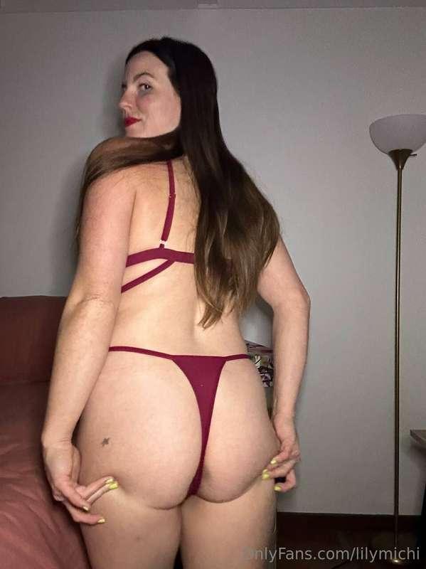 I need a powerful cock to breed me