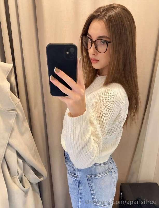 💛FREE TO SUBSCRIBE @renata_r 💛This ❗️18YO ❗️cute girl is abl..