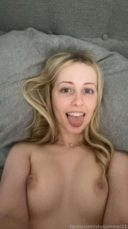 DM