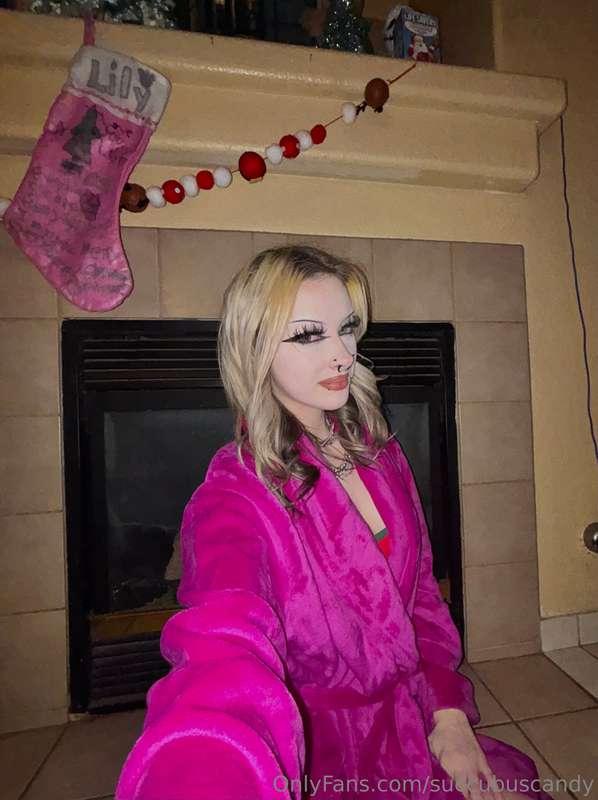 hope you guys had a happy holiday;)