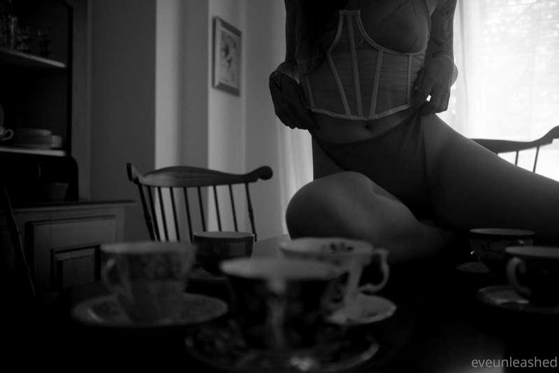Steep...
tea for two. 
a new set, coming soon
.
