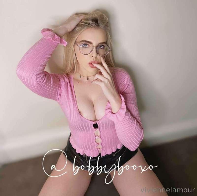 viviennelamour image #1