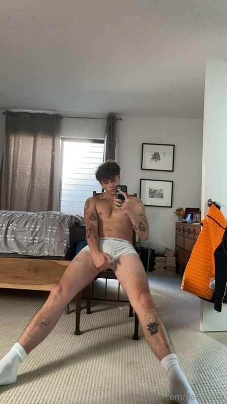 Im home alone… what should I do? 😏