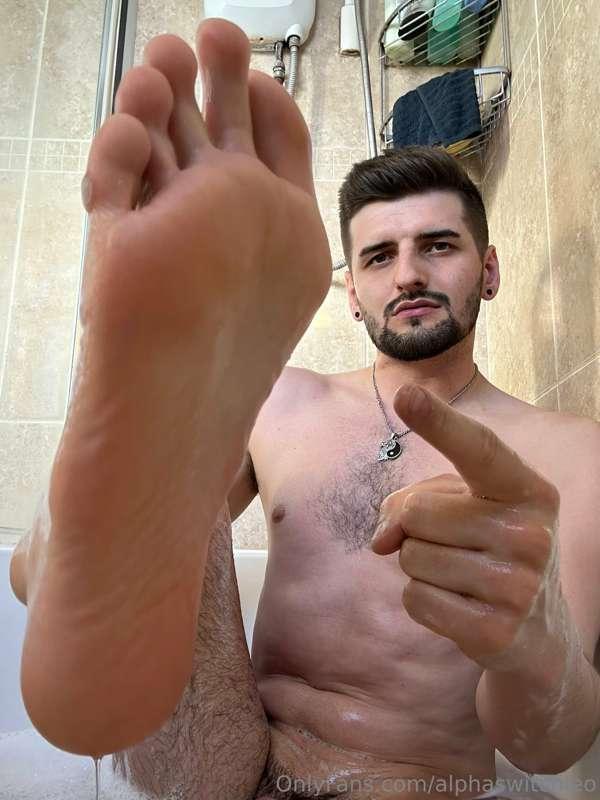 Get on your knees and worship my feet as I relax in the Bath