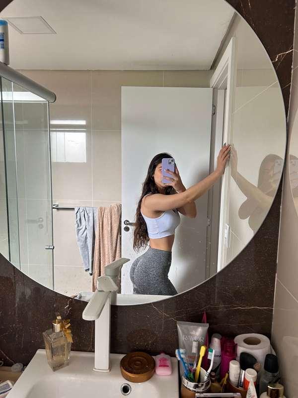 Just came home from the gym, rate me from 1-10 🥺