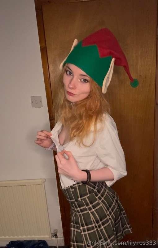 Merry Christmas 🎄 I think I need to stay in elf school a lit..