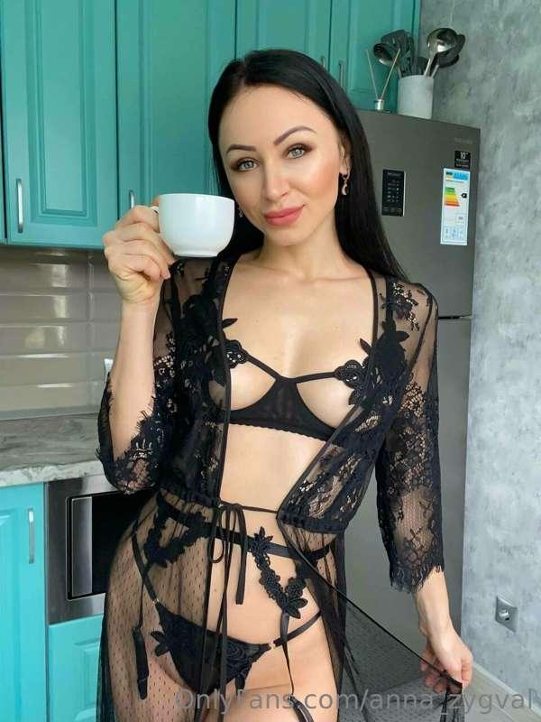 𝒜 𝒸𝓊𝓅 𝑜𝒻 𝒸𝑜𝒻𝒻𝑒𝑒 𝑜𝓇 𝓎𝑜𝓊 𝒹𝑜𝓃'𝓉 𝓁𝒾𝓀𝑒 𝒻𝑜𝓇𝑒𝓅𝓁𝒶𝓎?😈
 𝒟𝑜 𝓎𝑜𝓊 𝓌𝒶𝓃𝓉 𝓃𝒶..