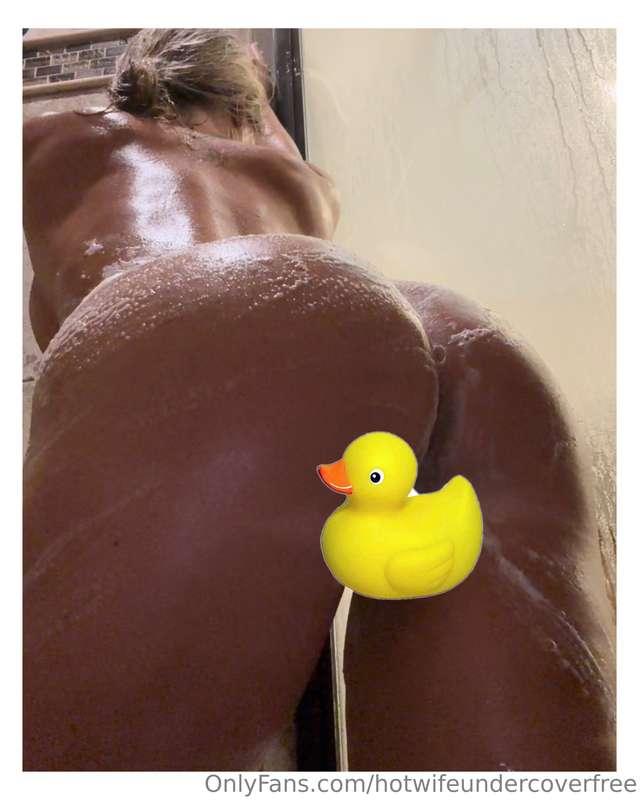 would you push your cock in my ass or pussy if this juicy vi..