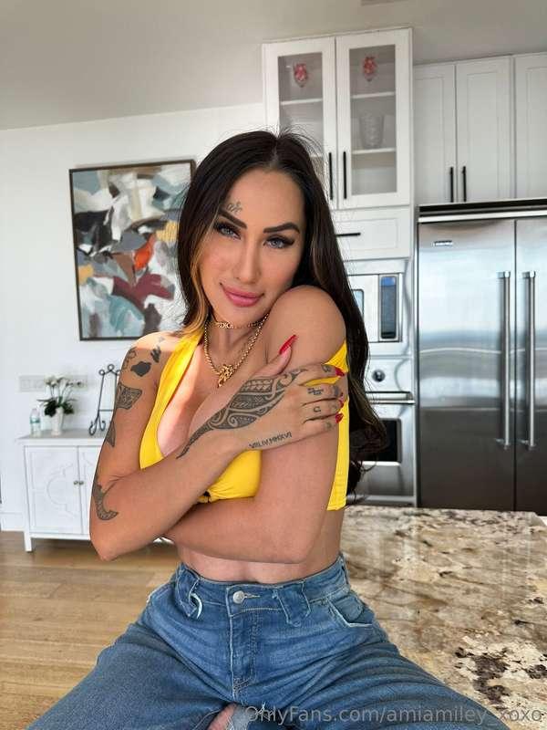 Tell me something freaky you would do to me 🫣