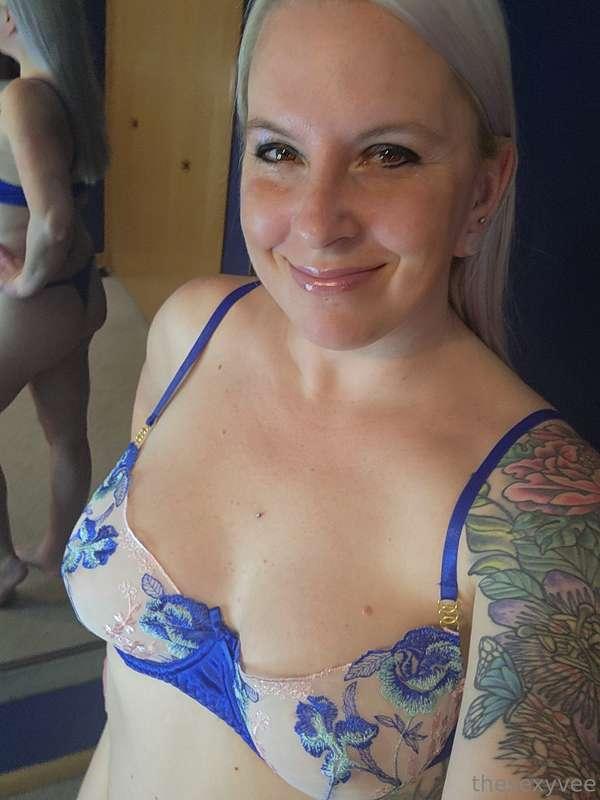 **Happy Titty Tuesday!** 🍒