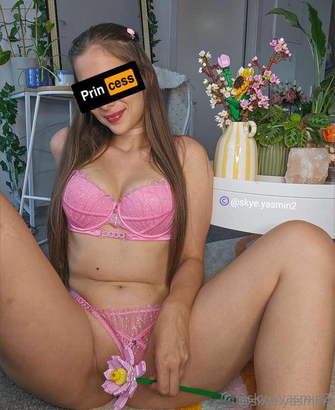 Swipe to remove the flower 🩷