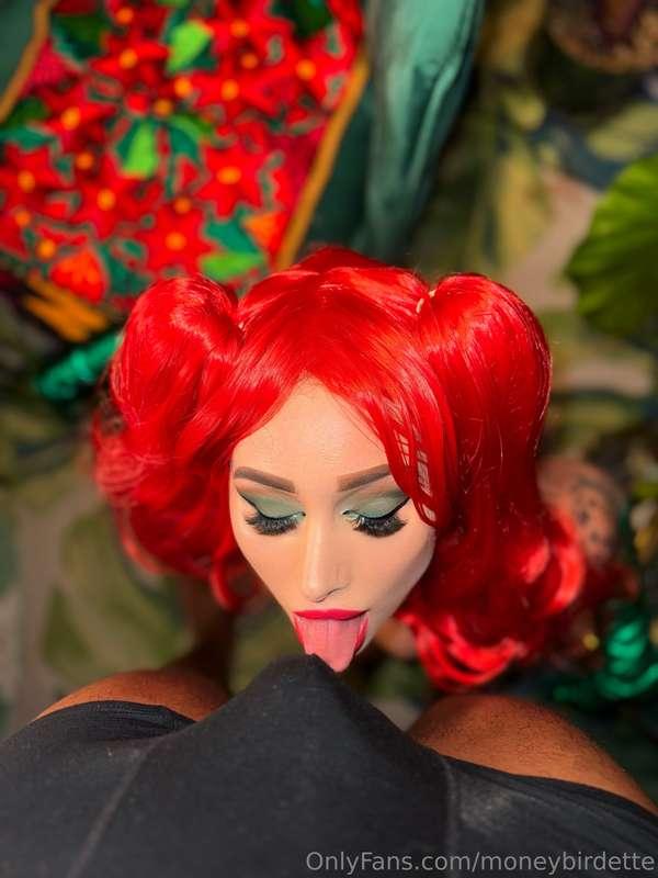 Just dropped my first official sex tape in cosplay with Nick..