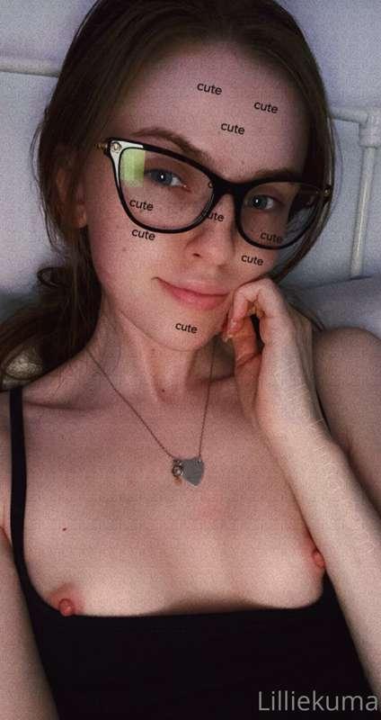 a more casual pic now and then is nice right? 🥰
