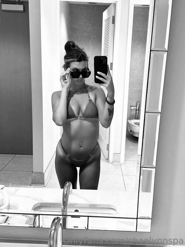 Mirror mirror on the wall…who’s the fairest of them all?😍