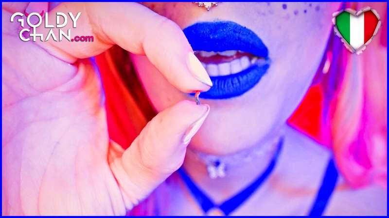 ***CUSTOM VID - GIANTESS***
I made a CUSTOM VID for a MICRO ..