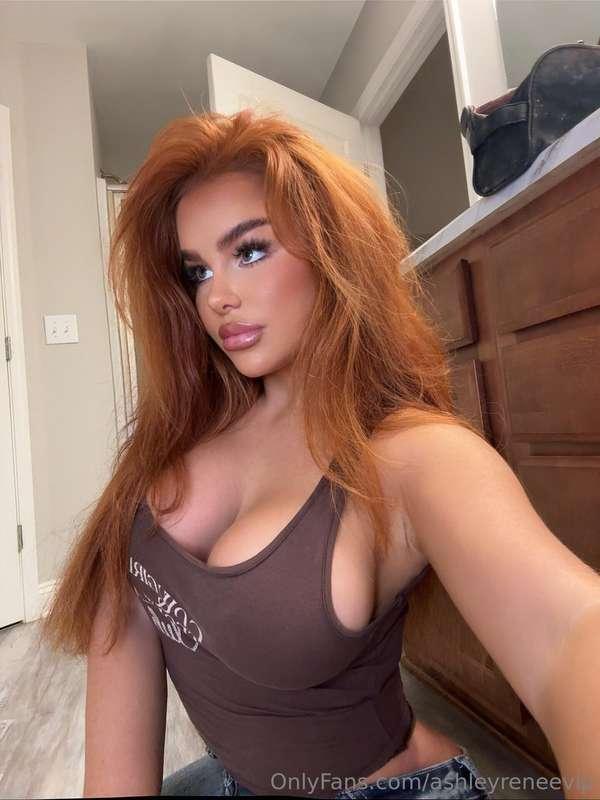 I present the definition of spicy content to you🥵