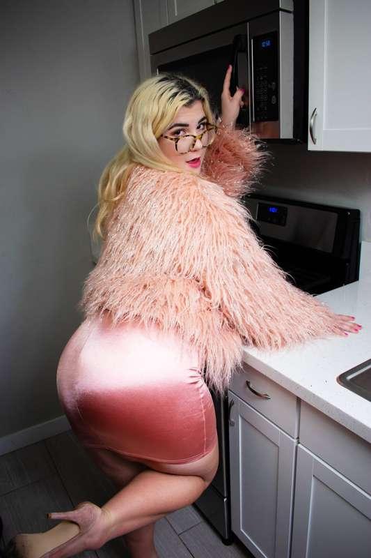 Friyay 😁 It's the time to be little bit nasty 🤫