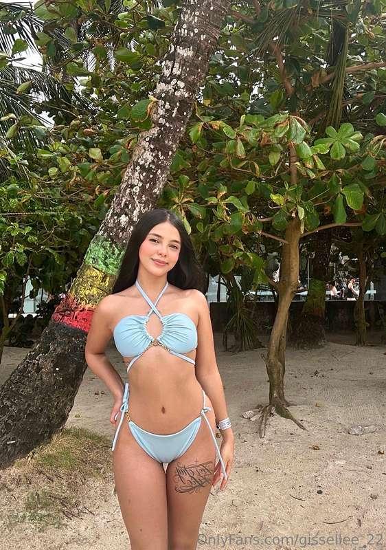 gissellee_22 image #0