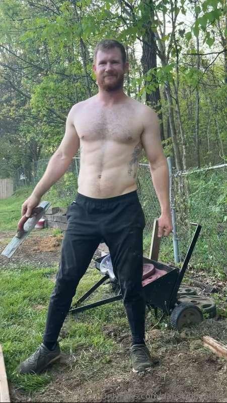 Anyone need some concrete work done?