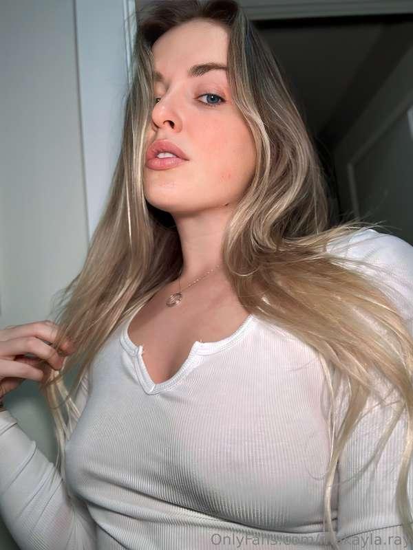 Like this if you can you see my nipples 🍒 🥵🔥