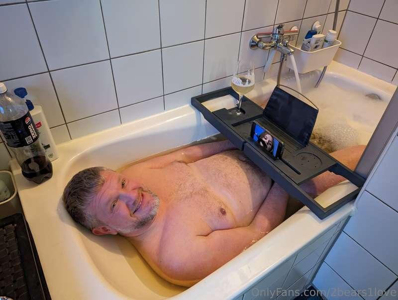 A little bathtub fun from my old apartment before I moved to..